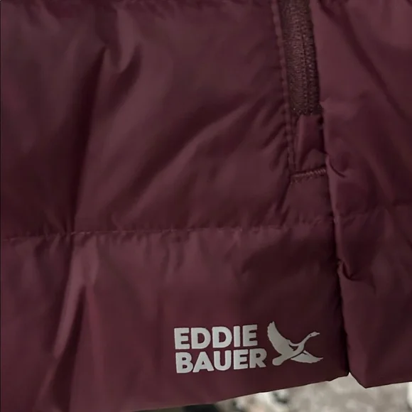 Eddie Bauer Burgundy Quilted Packable Puffer Jacket - Picture 2 of 6